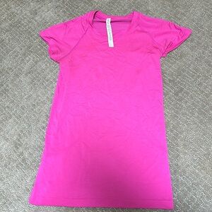 Lululemon Pink Top Size 6